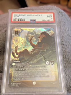 2025 DISNEY LORCANA EN 9-FABLED ENCHANTED #239 SCAR FINALLY KING PSA 9 - Image 5