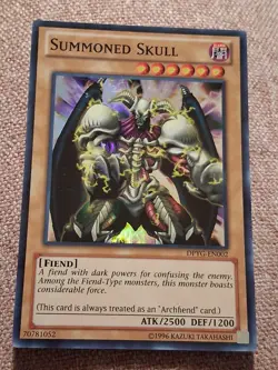 Yu-Gi-Oh Summoned Skull Alt Art DPYG LP - Image 1
