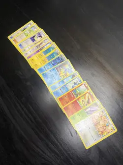 Pokemon TCG Black & White 18 Card Lot BW Base–Radiant Collection NM-HP Victini - Image 1