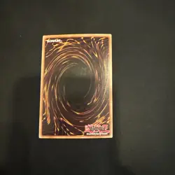 Yu-Gi-Oh! TCG Tri-Horned Dragon Legendary Collection 3: Yugi's World LCYW-EN157 - Image 2