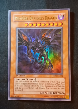 Yu-Gi-Oh - Red Eyes Darkness Dragon - SD1-EN001 - 1st Edition - Ultra Rare - NM - Image 1