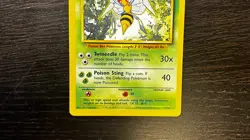 Pokemon TCG - ENGLISH BASE SET UNLIMITED RARE BEEDRILL RARE Card 17/102 LP MP - Image 3
