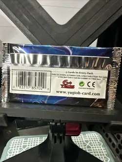 1x YuGiOh Legendary Duelists Duels From The Deep 1st First Edition Booster Pack - Image 2