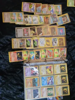 Pokemon large card lot, bunder, vintage lot, modern lot. [Read description] - Image 5