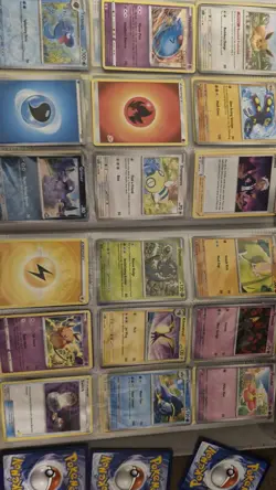 432 Pokemon Cards In Binder - Image 3