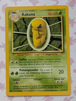 Kakuna - 33/102 Base Set - Pokemon TCG - 1999 - Image 1