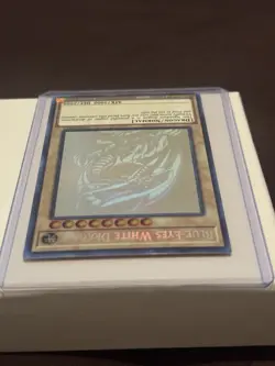 Yu-Gi-Oh! TCG Blue-Eyes White Dragon 1st Edition Ghost Rare Card GFP2-EN175 - Image 5