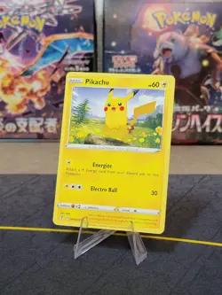 Pokemon Card Pikachu 049/203 Evolving Skies Regular Common - Image 1