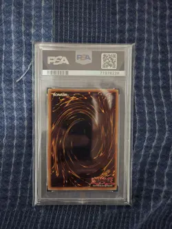 2004 Yu-Gi-Oh! Obnoxious Celtic Guard CT1-EN006 Collectors Tin PSA 9 - Image 5