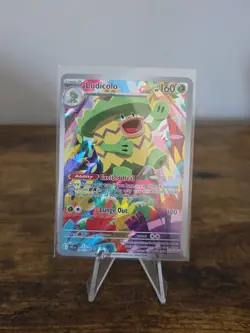Ludicolo 95/94 Illustration Rare Phantasmal Flames Pokemon Card - Image 1