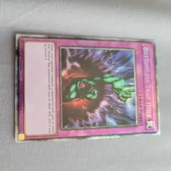Yugioh Bottomless Trap Hole MP25-EN018 Starlight Rare 1st Edition NM - Image 1