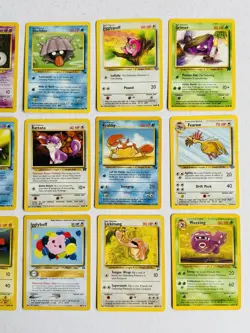 Vintage Pokemon Cards Lot of 18 Uncommon & Common WOTC 1995-2001 ungraded VG+ - Image 3