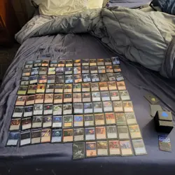 Magic: The Gathering Lord of the Rings 100 Card Lot w/ Deck Box + Sleeves - Image 1
