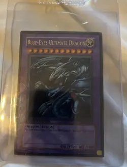 Blue-Eyes Ultimate Dragon Limited Edition 1996 Variant NM , Ready To Grade, Rare - Image 2