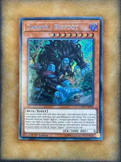 Yugioh Danger! Bigfoot! CYHO-EN082 CYHO-FR082 Secret Rare 1st Ed FRENCH LP - Image 1