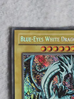 Yu-Gi-Oh! Blue-Eyes White Dragon BPT-003 2002 Collectors Tin Limited Edition - Image 2