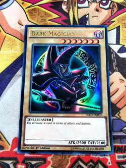 Dark Magician ygld-enb02 1st Edition (NM+) Ultra Rare Yu-Gi-Oh! - Image 1