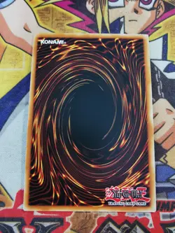 Dark Magician ygld-enb02 1st Edition (NM+) Ultra Rare Yu-Gi-Oh! - Image 2