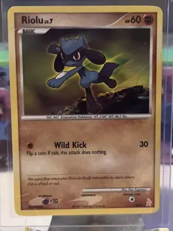 Pokemon Card: Riolu 6/61 (6/11) ERROR Lucario Trainer Kit Diamond & Pearl LP - Image 1