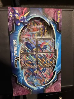 2021 Pokemon TCG Greninja V-Union Special Collection Box Sealed 820650809071 - Image 1