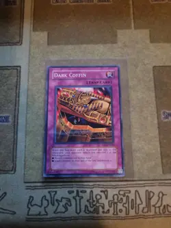 YUGIOH DARK COFFIN DB2-EN244 COMMON UNLIMITED ED 1996 VLP - Image 1
