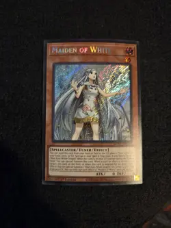 Maiden of White - SDWD-EN041 - Secret Rare Yugioh - Image 1