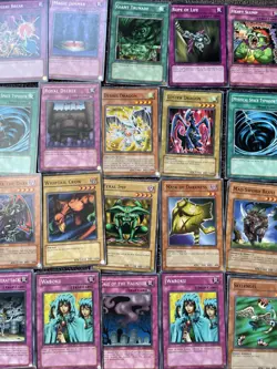 Yugioh Bulk Mixed Card Lot Red Eyes Blck Metal Dragon 85 Cards Ungraded - Image 5