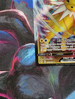 2021 Pokemon TCG Jolteon VMAX Holo Ultra Rare Card Evolving Skies 051/203 ⚡ - Image 5