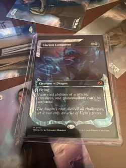 MTG, Clarion Conqueror FOIL 400 NM (Showcase) Tarkir: Dragonstorm Foil - Image 1