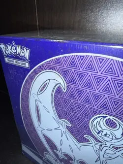 Pokemon Sun & Moon Solgaleo & Lunala Elite Trainer Box Set Sealed (Tear & Stain) - Image 2
