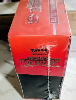tear Sealed Pokemon TCG Sword and Shield Battle Styles Elite Trainer Box ETB Red 820650808357 - Image 5