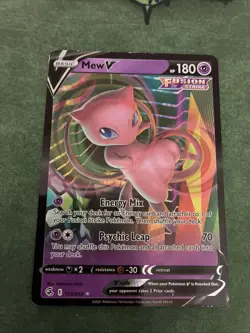 Pokemon TCG SWSH: Fusion Strike Ultra Rare Mew v #113/264 - Image 1