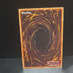 Konami Yu-Gi-Oh! Magic Cylinder LON-104 Labyrinth Trap Holo 1996 English - Image 2