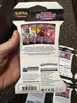 Pokemon TCG: Sword and Shield Fusion Strike x1 Sleeved Booster Pack Sealed 🔥 - Image 5