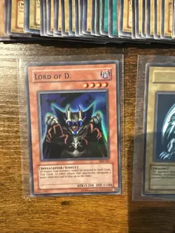 Yu-Gi-Oh Starter Deck: Kaiba (SDK) Complete 50 Cards Unlimited MP + Binder - Image 3