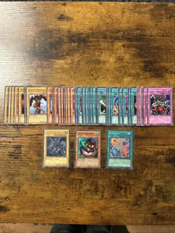 Yugioh SDJ Vintage Starter Deck Joey Complete Set 1-50, Light Play, Red-Eyes - Image 1
