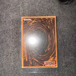Yugioh Dark Magician LOB-005 Ultra Rare Unlimited Near Mint - Image 2
