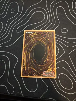 Yugioh - Dark Hole - LOB-052 Super Rare Legend of Blue-Eyes White Dragon LP - Image 4