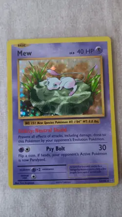 Mew Holo Evolutions 53/108 - Pokemon TCG - Image 1