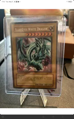 Blue-Eyes White Dragon BPT-003 2002 Collectors Tin Limited Edition - Image 1