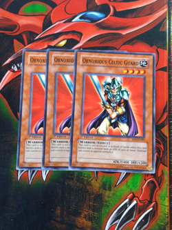 x3 Obnoxious Celtic Guard - SD5-EN007 - Common - 1st Edition Yugioh LP - Image 1
