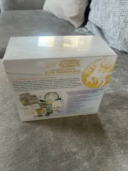 Pokemon TCG Sword&shield Brilliant Stars Center Elite Trainer Box NEW&SEALED - Image 5
