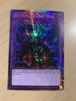 Yugioh! - Bottomless Trap Hole - MP25-EN018 - Starlight Rare - NM - Image 1