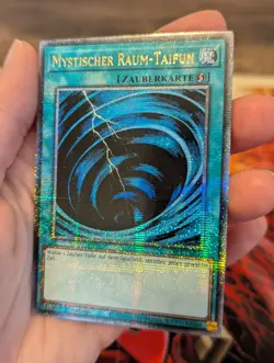 Mystical Space Typhoon-Quarter Century Secret Rare-RA02-EN048-German-Yugioh! - Image 4