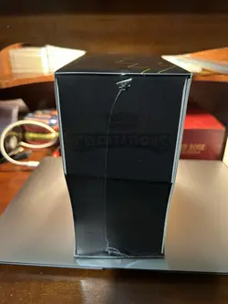 Pokemon Celebrations Elite Trainer Box ETB TCG 25th Anniversary Edition 820650809439 - Image 4