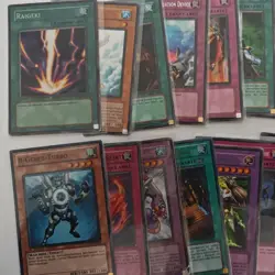 30+ Yu-Gi-Oh Cards Sammlung Verschiedene Raritaten Und Qualitaten - Image 2