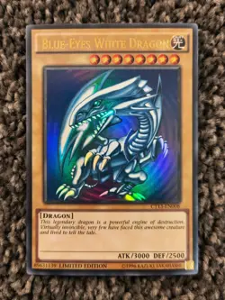 YuGiOh Blue-Eyes White Dragon LIMITED EDITION NM Near Mint Ultra Rare CT13-EN008 - Image 1