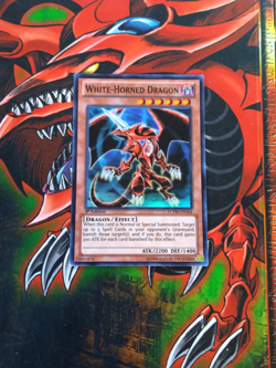White-Horned Dragon - LCYW-EN164 - Super Rare - 1st Edition Yugioh LP - Image 1
