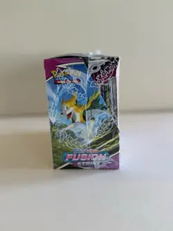 Pokemon TCG Sword & Shield Fusion Strike Booster Box English 2021 - Image 2