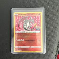 Radiant Charizard 011/078 Pokemon GO NM - Image 1